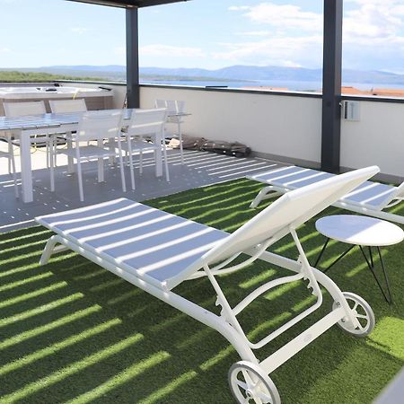 Apartments Terra Sun With Private Pool Or Jacuzzi ニヴィーチェ エクステリア 写真