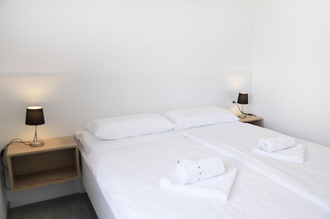 Apartments Terra Sun With Private Pool Or Jacuzzi ニヴィーチェ エクステリア 写真