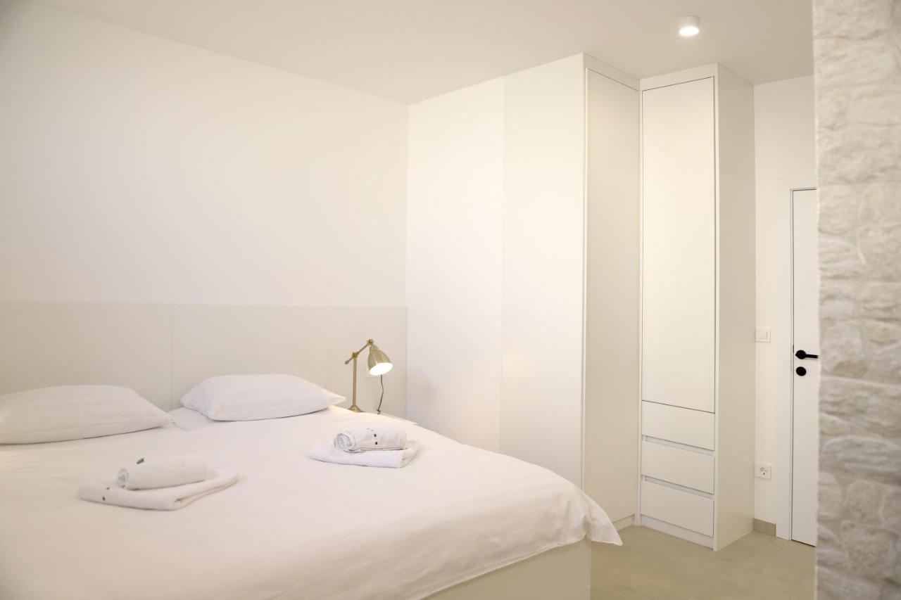 Apartments Terra Sun With Private Pool Or Jacuzzi ニヴィーチェ エクステリア 写真