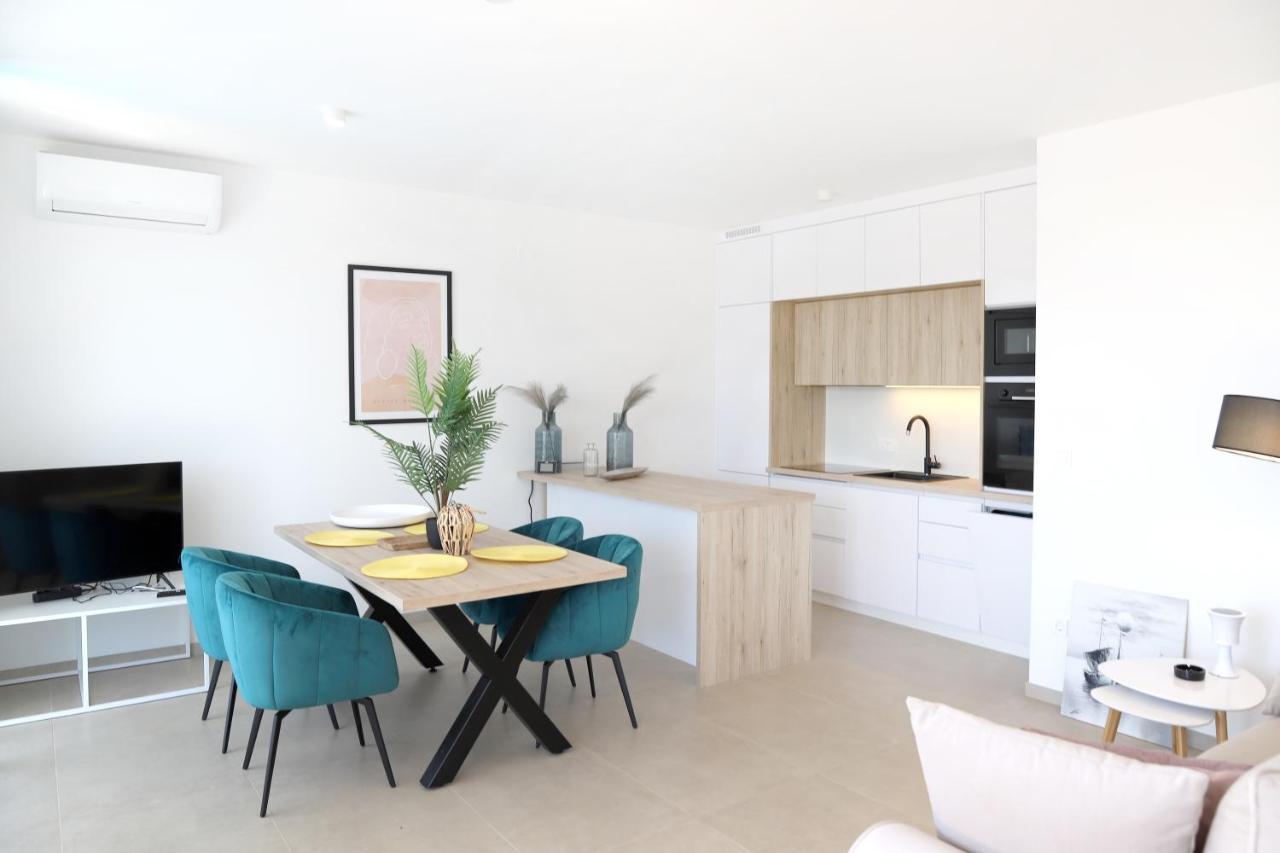 Apartments Terra Sun With Private Pool Or Jacuzzi ニヴィーチェ エクステリア 写真
