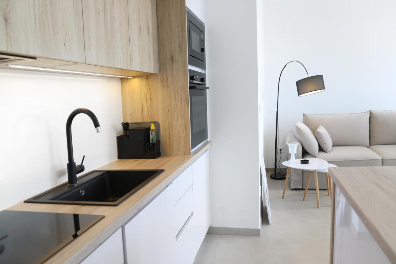 Apartments Terra Sun With Private Pool Or Jacuzzi ニヴィーチェ エクステリア 写真